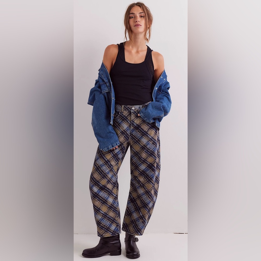 We The Free Good Luck Printed Barrel Jean size 26S